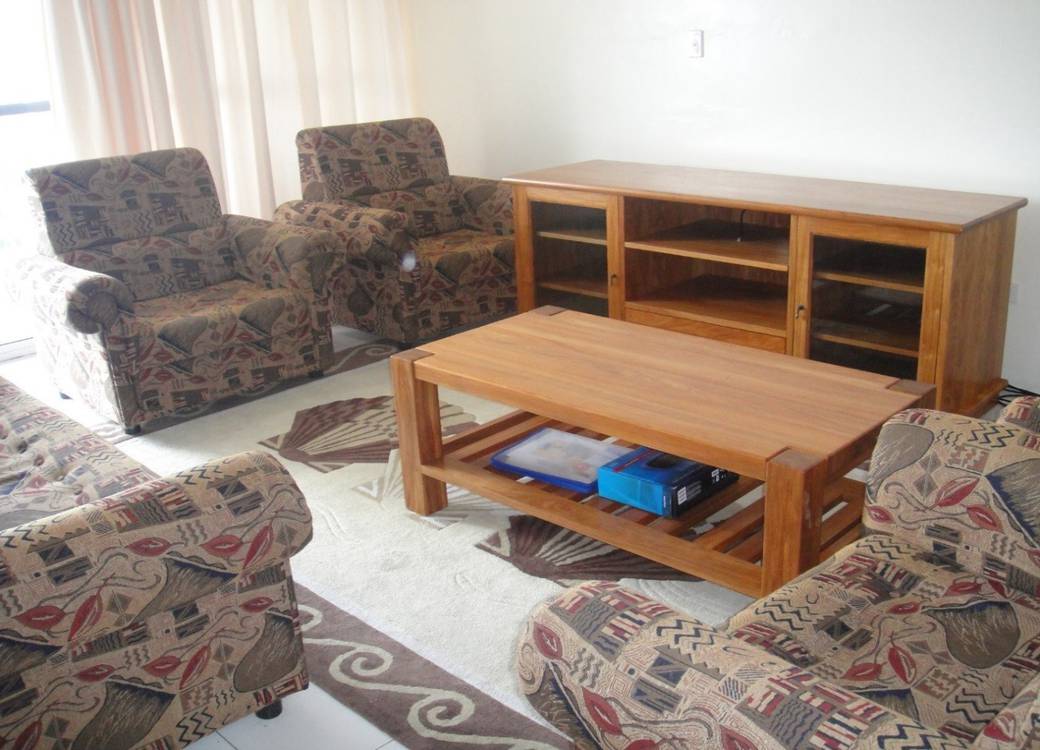 Townhouse For Rent with 3 Parking Space
