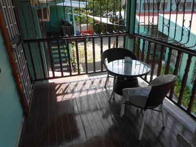 K1,200 House
