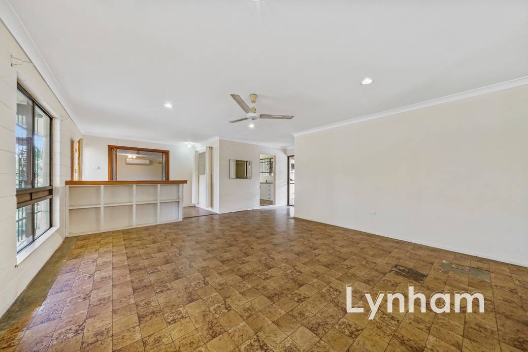House and lot For Rent in Townsville K300