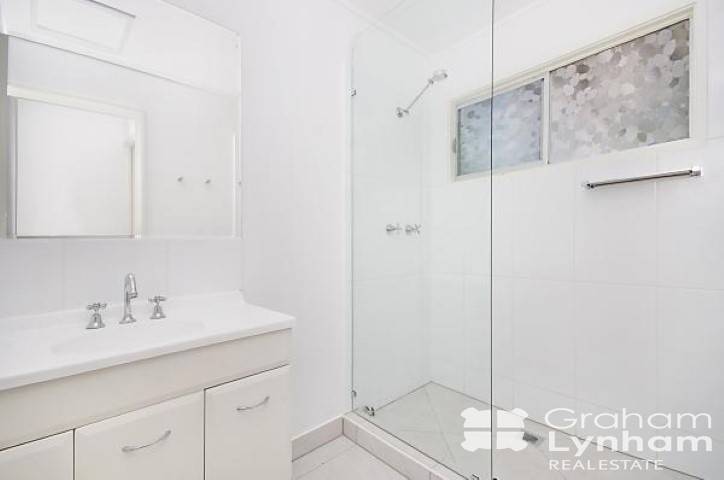 House and lot For Rent in Townsville & District K330