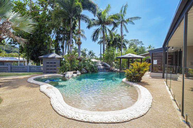 16 Cameron Close, SMITHFIELD, Cairns & District, 4878, QLD