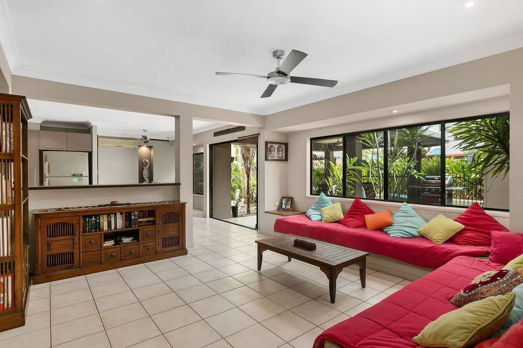 KEWARRA BEACH House and lot For Rent in KEWARRA BEACH