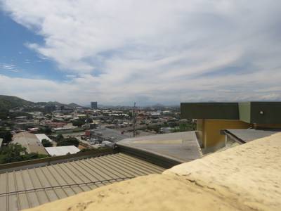 residential DuplexSemi-detached for rent ใน Garden Hills รหัส 12592 6