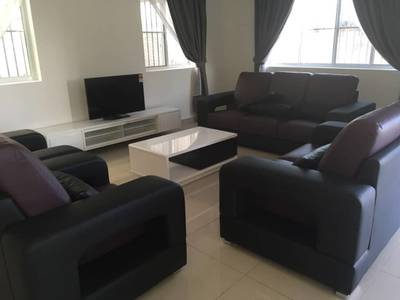 K4,300 Flat
