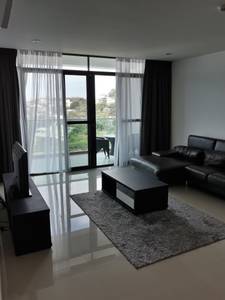 K3,500 Flat