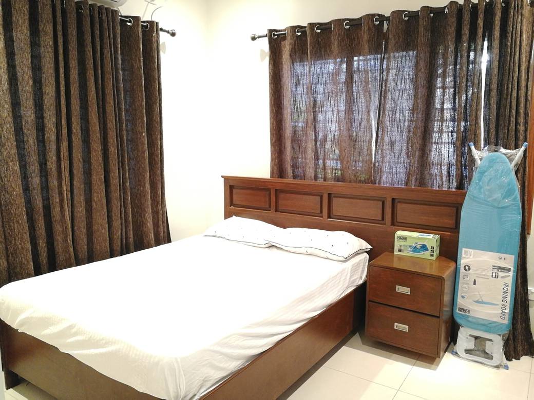 Apartment For Rent with 3 Parking Space