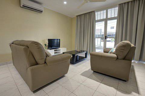 Apartment For Rent with 4 Parking Space