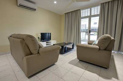 Apartment For Rent with 4 Parking Space