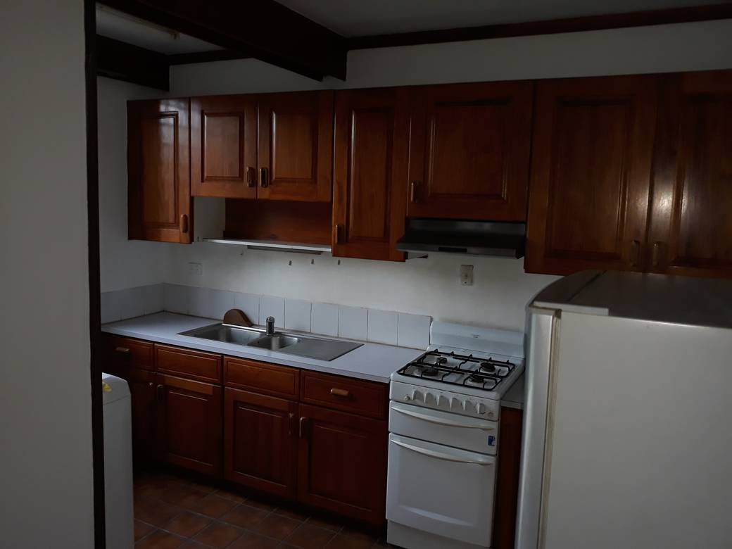 Townhouse For Rent with 2 Parking Space