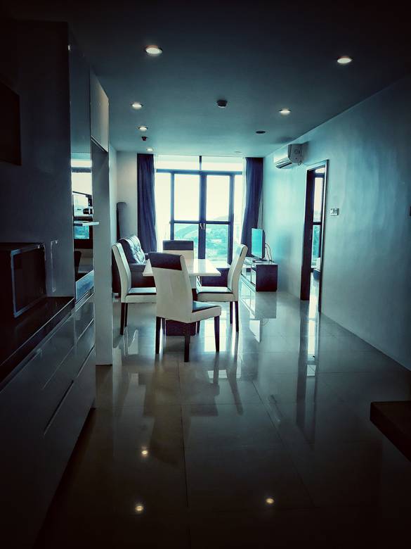 K2,000 Flat