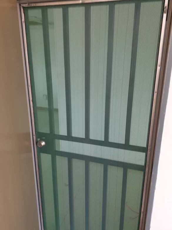 K3,000 Flat