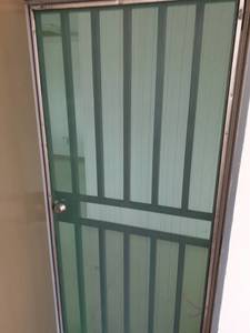 K3,000 Flat