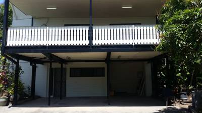 Townhouse For Rent with 4 Parking Space