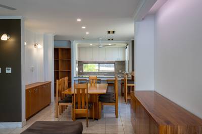 Apartment For Rent with 4 Parking Space