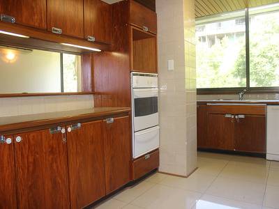 Town Apartment For Rent in Town