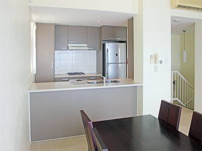 residential Apartment for rent ใน Town รหัส 14404 2