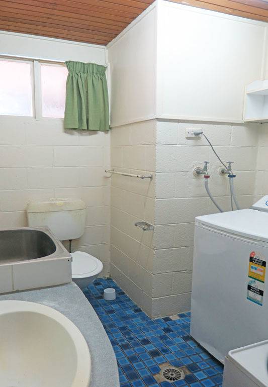 Apartment For Rent with 3 Parking Space