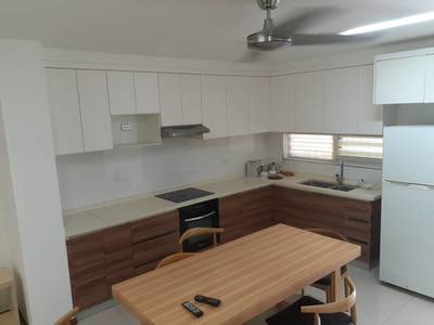 Apartment For Rent with 3 Parking Space
