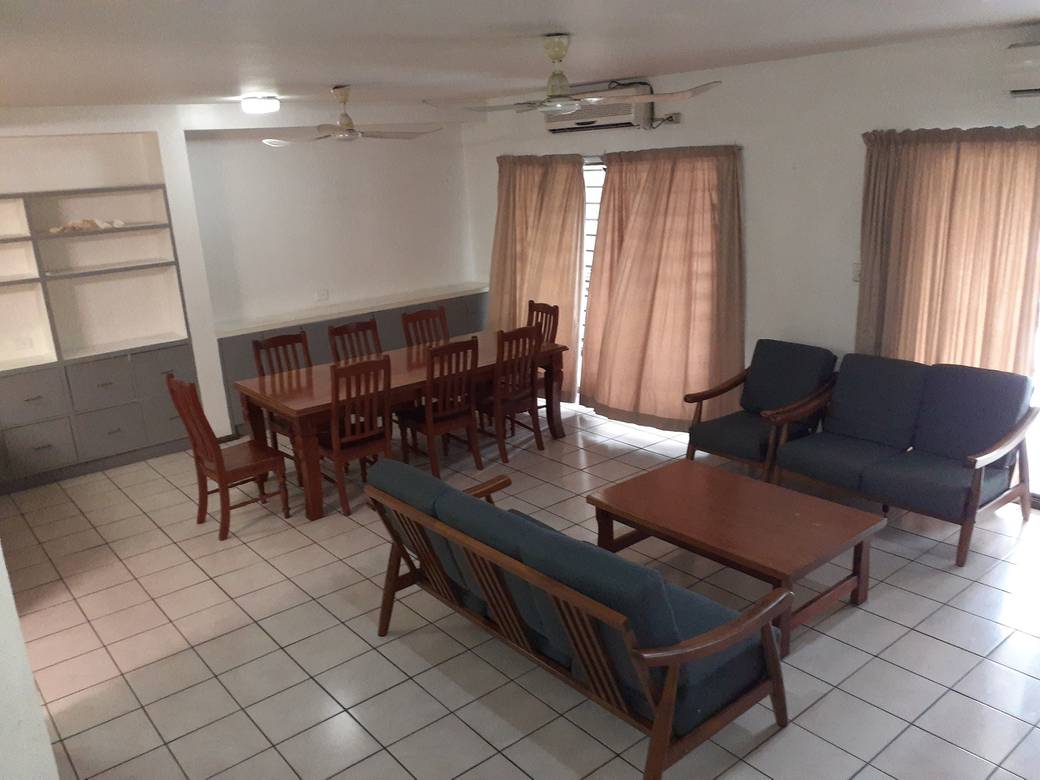 Apartment For Rent with 4 Parking Space