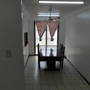 Apartment For Rent with 4 Parking Space