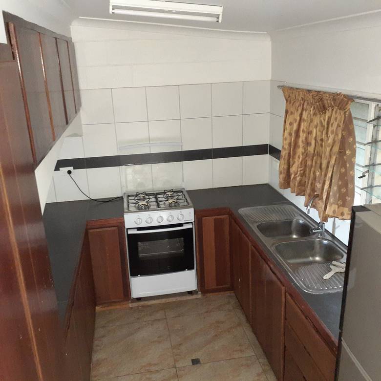 Apartment For Rent with 3 Parking Space