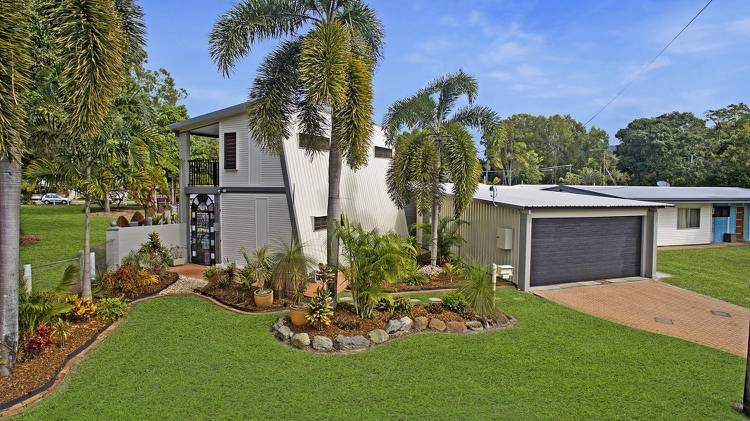 1 Golf Street, Yorkeys Knob, Cairns & District, 4878, QLD