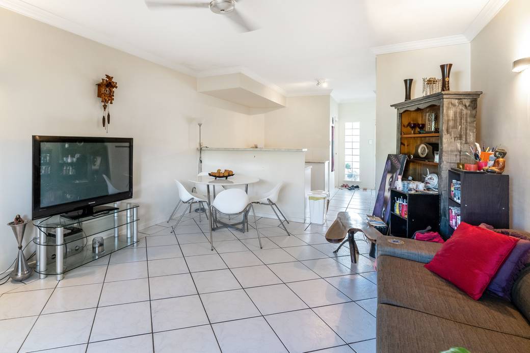 Unit 出售 in Cairns & District K547,903