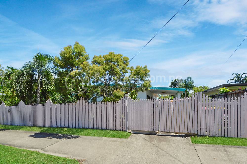 House and lot For Rent with 3 Parking Space