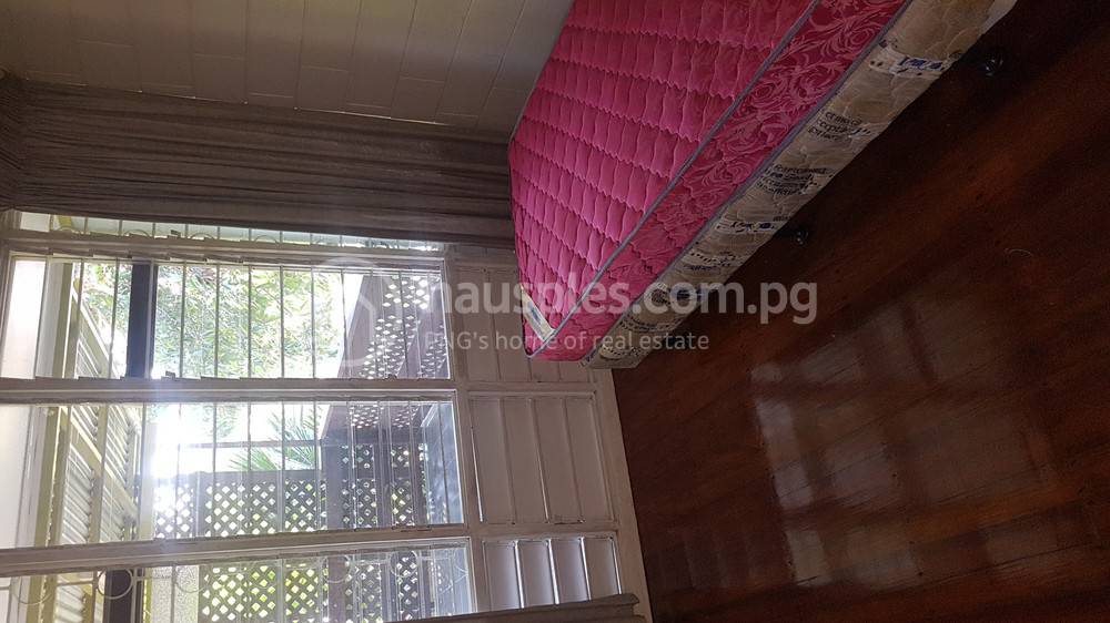 Apartment For Rent with 1 Parking Space