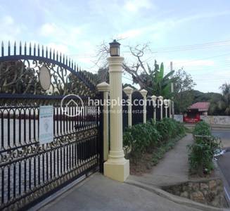 Apartment For Sale with 7 Parking Space
