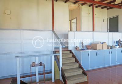 House and lot For Sale with 2 Parking Space