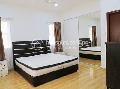 Apartment For Rent with 4 Parking Space