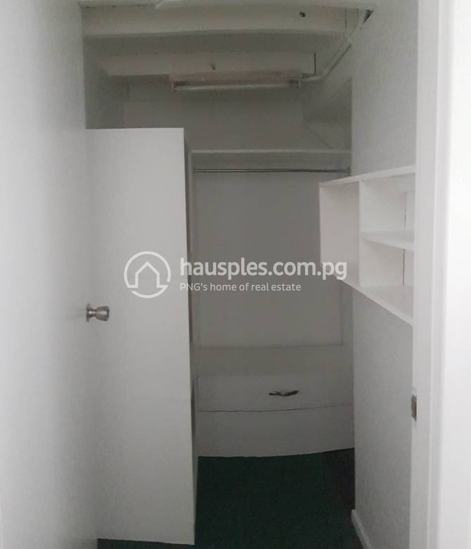 Gallery 01