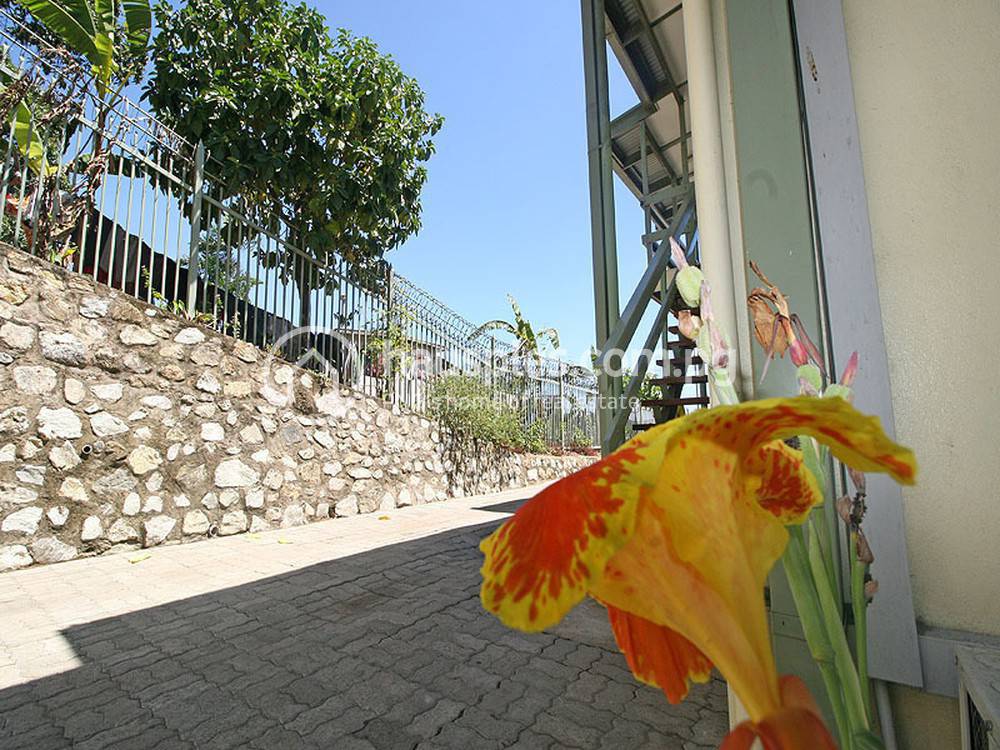 Duplex For Sale in Gordons, Port Moresby, NCD