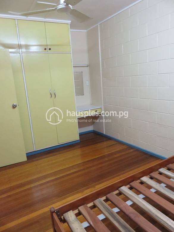 Apartment For Rent with 4 Parking Space