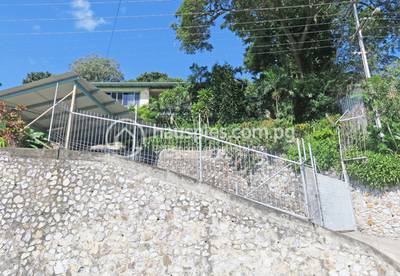 House and lot For Sale with 4 Parking Space