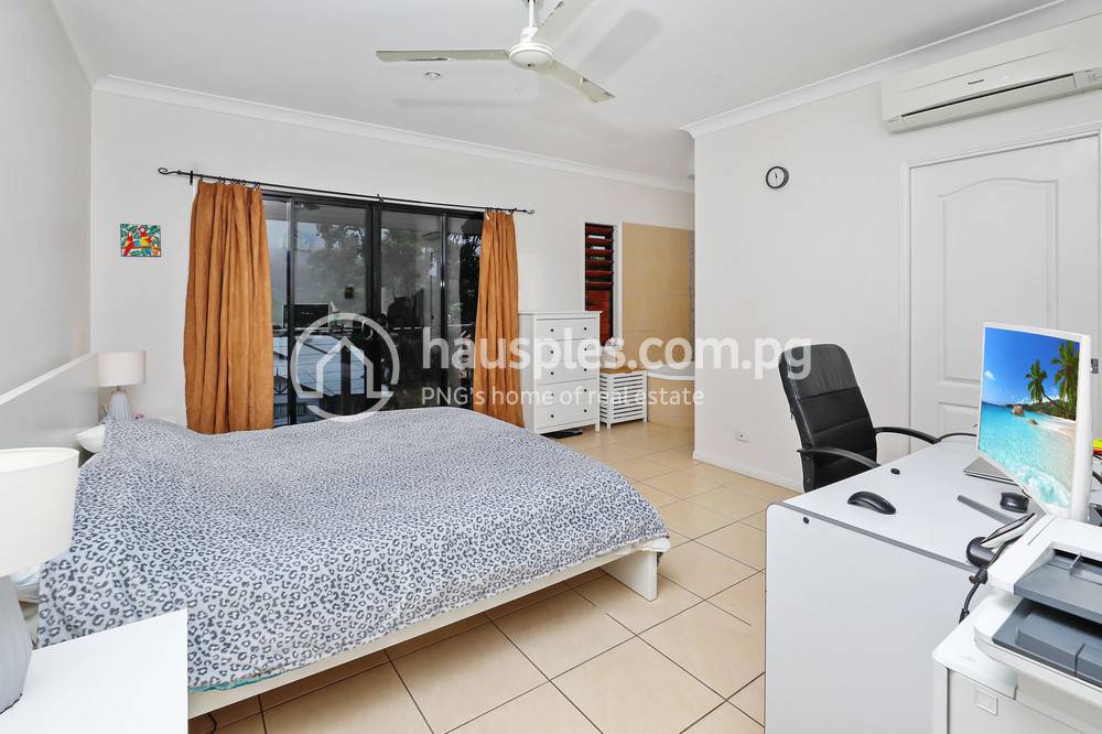 K550,000 House