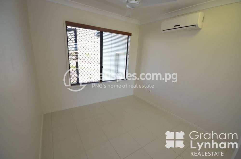 House and lot For Rent with 2 Parking Space