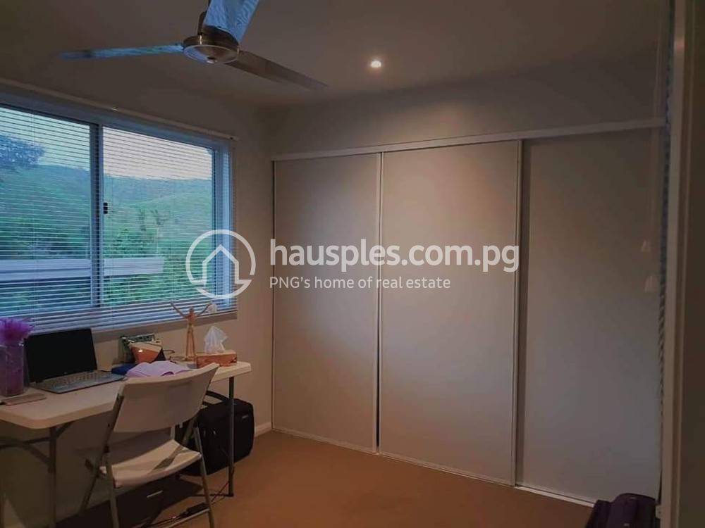 House and lot For Rent with 4 Parking Space