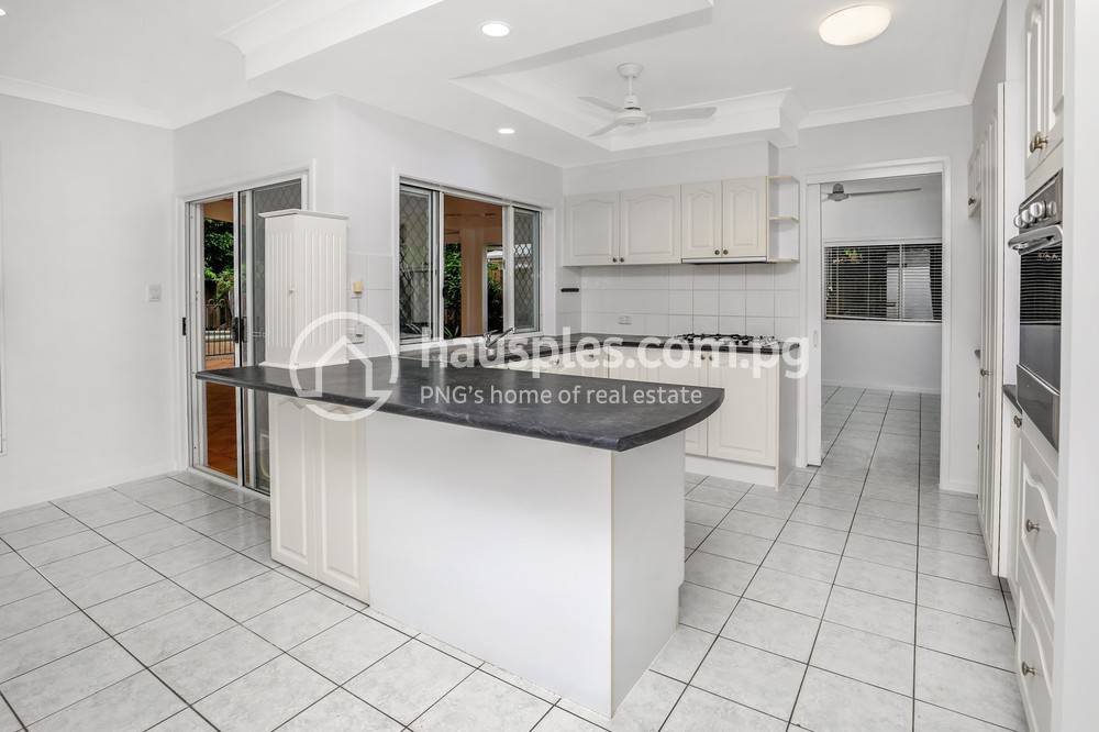 K650,000 House
