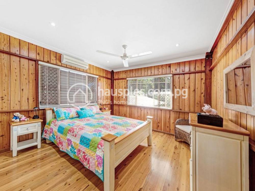 K700,000 House