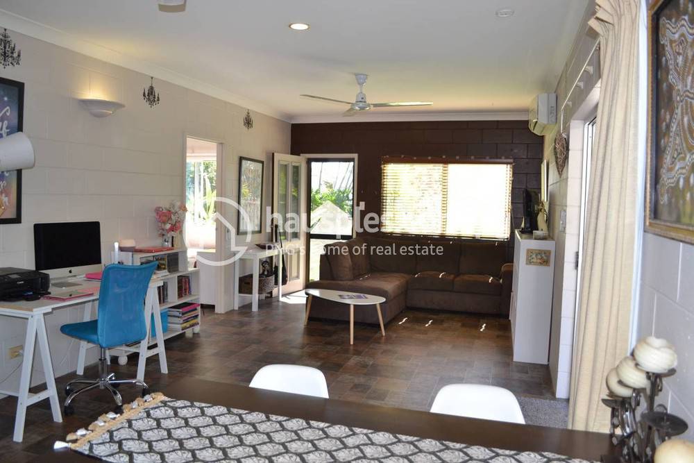 House and lot For Rent with 2 Parking Space