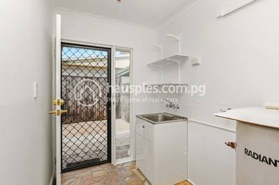 House and lot Bilong Salim with 4 Parking Space