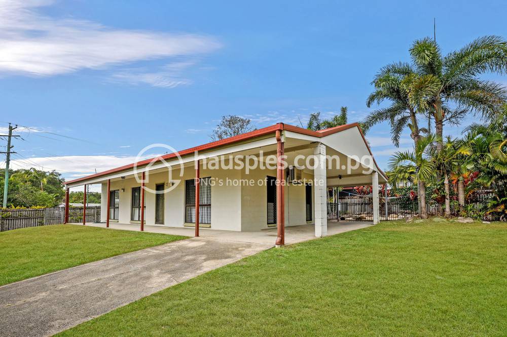 House and lot For Sale with 4 Parking Space