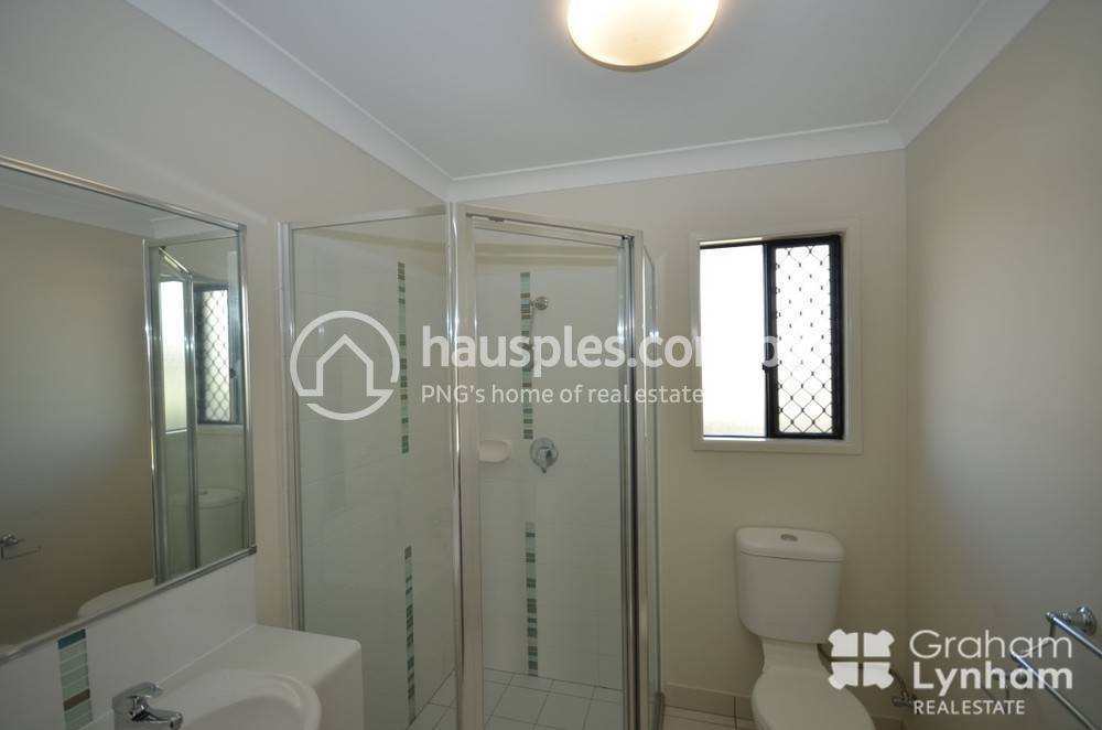 House and lot For Sale with 2 Parking Space