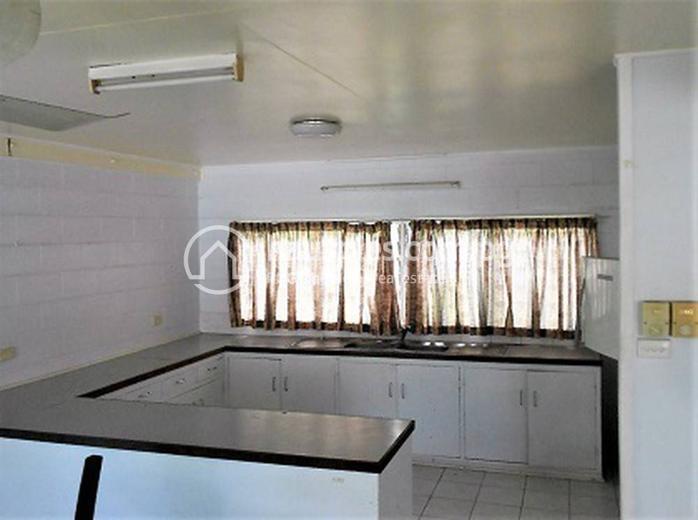 Townhouse Bilong Rentim in Lae K1,730