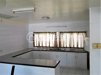 Townhouse Bilong Rentim in Lae K1,730