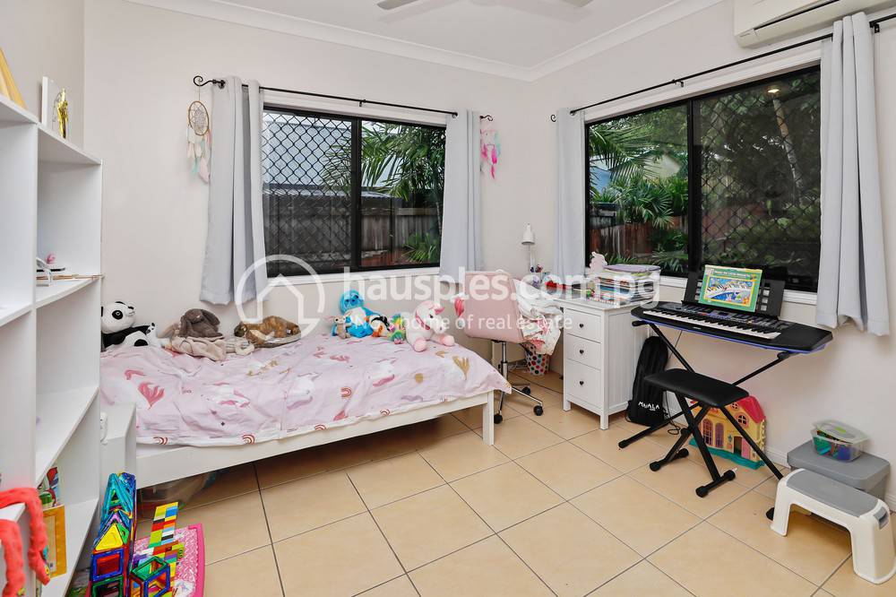 House and lot For Sale in 16 Lookout Terrace, TRINITY BEACH, Cairns & District, 4879, QLD