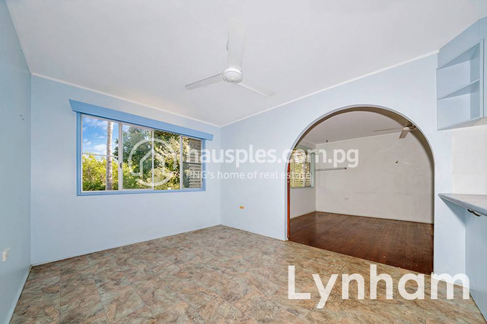 House and lot For Sale in Townsville & District K230,000