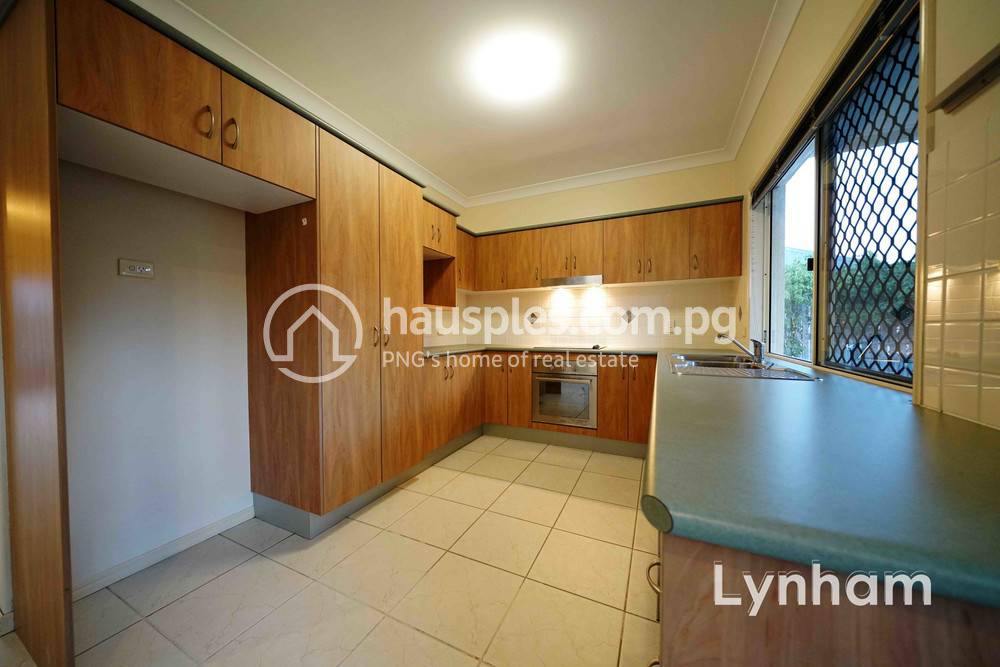 House and lot For Rent with 2 Parking Space